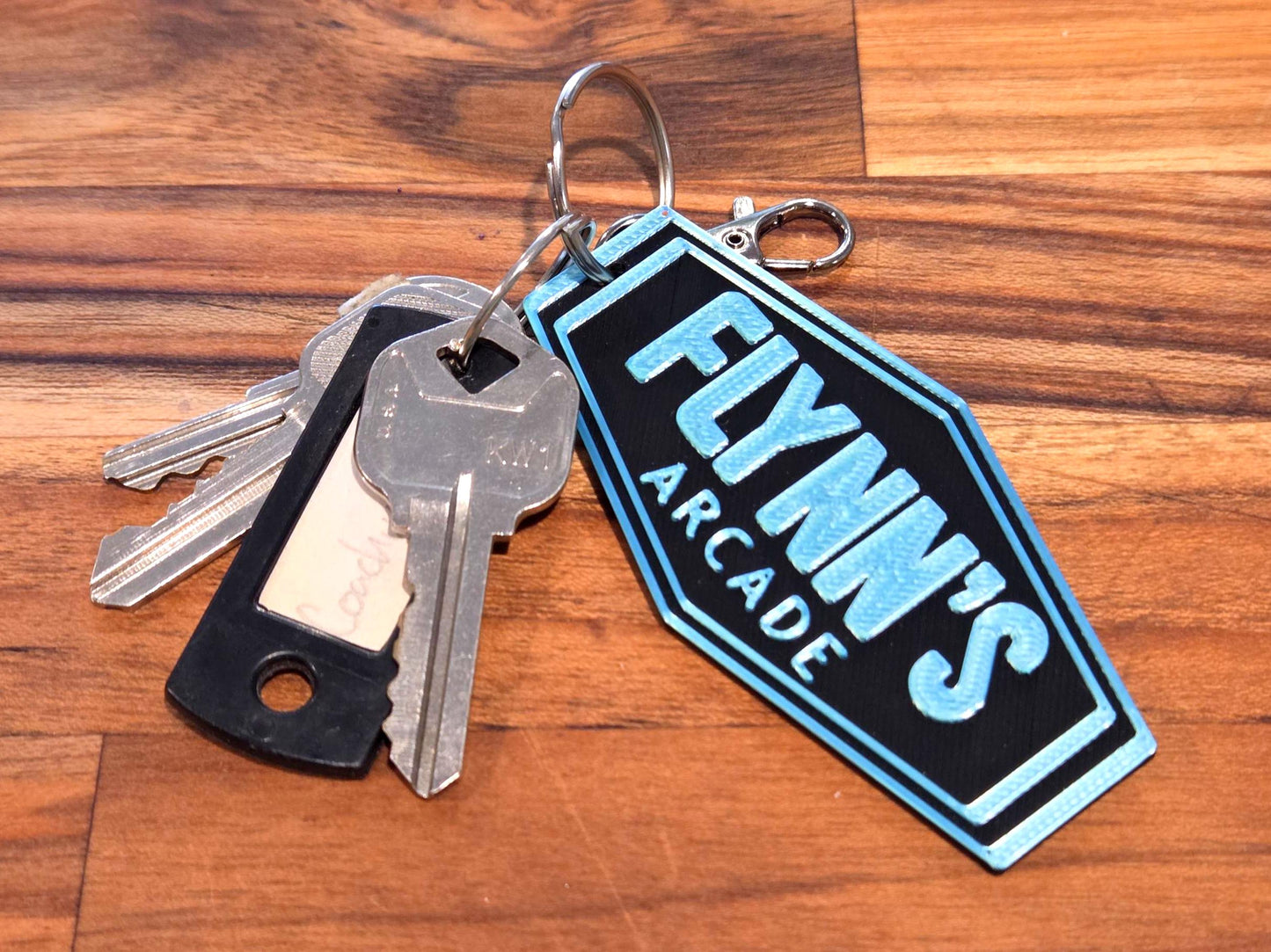 Flynn’s Arcade Keychain