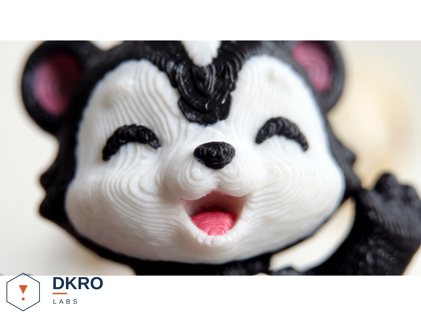 Skunk – Tiny Guardians Collection