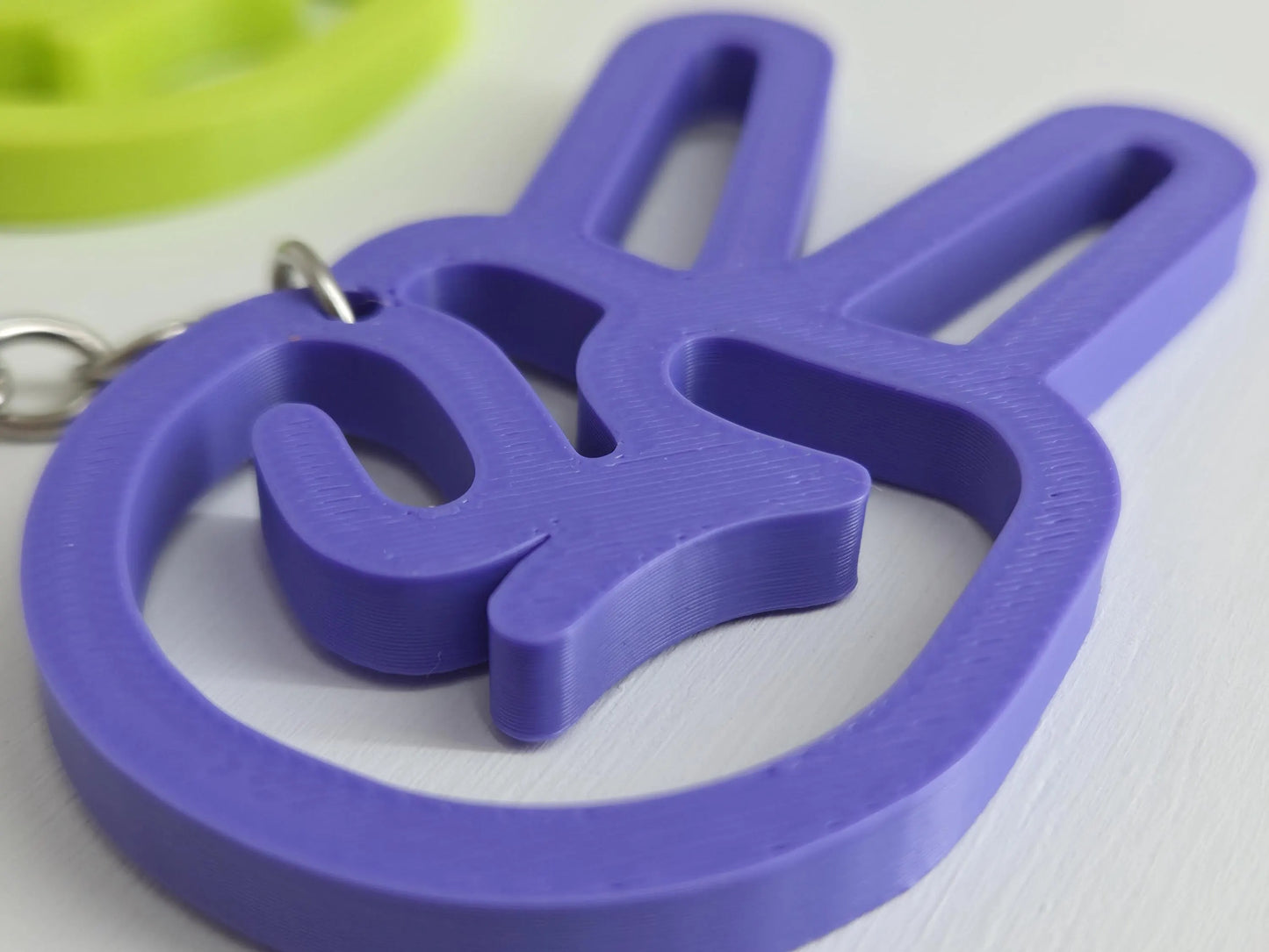 Retro 60s Style Peace Sign Keychain