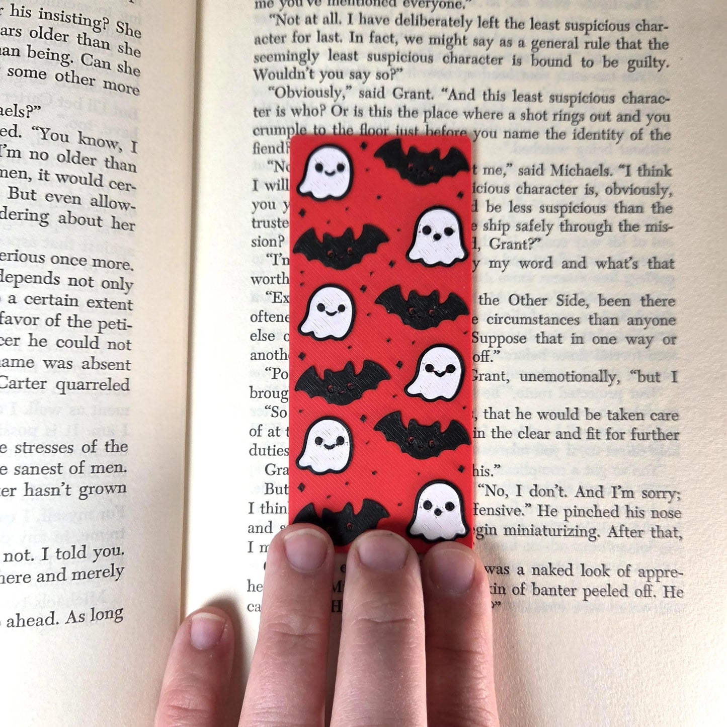 Ghost & Bat Halloween Bookmark