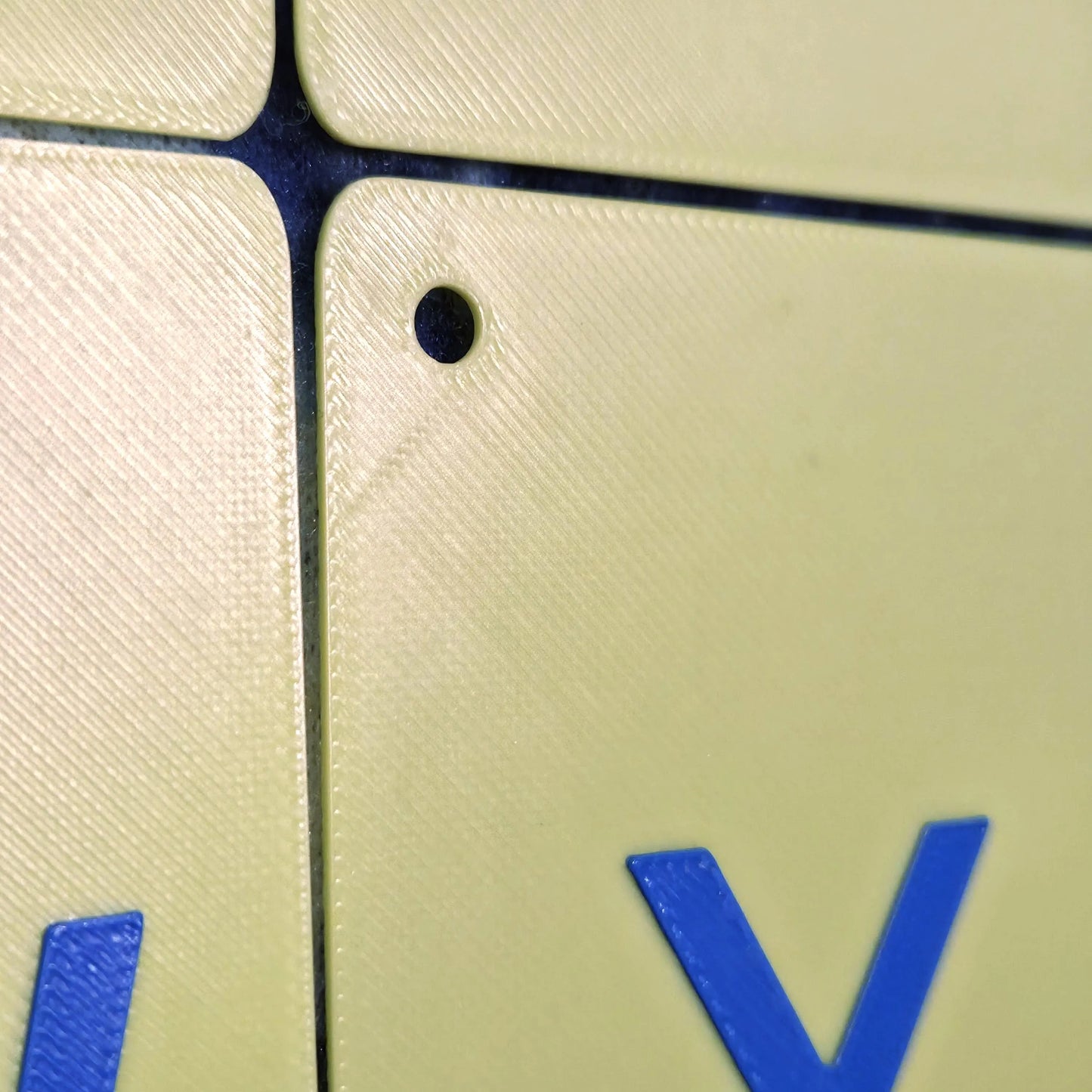 Phonics Flashcards with Storage Box & Steel Ring