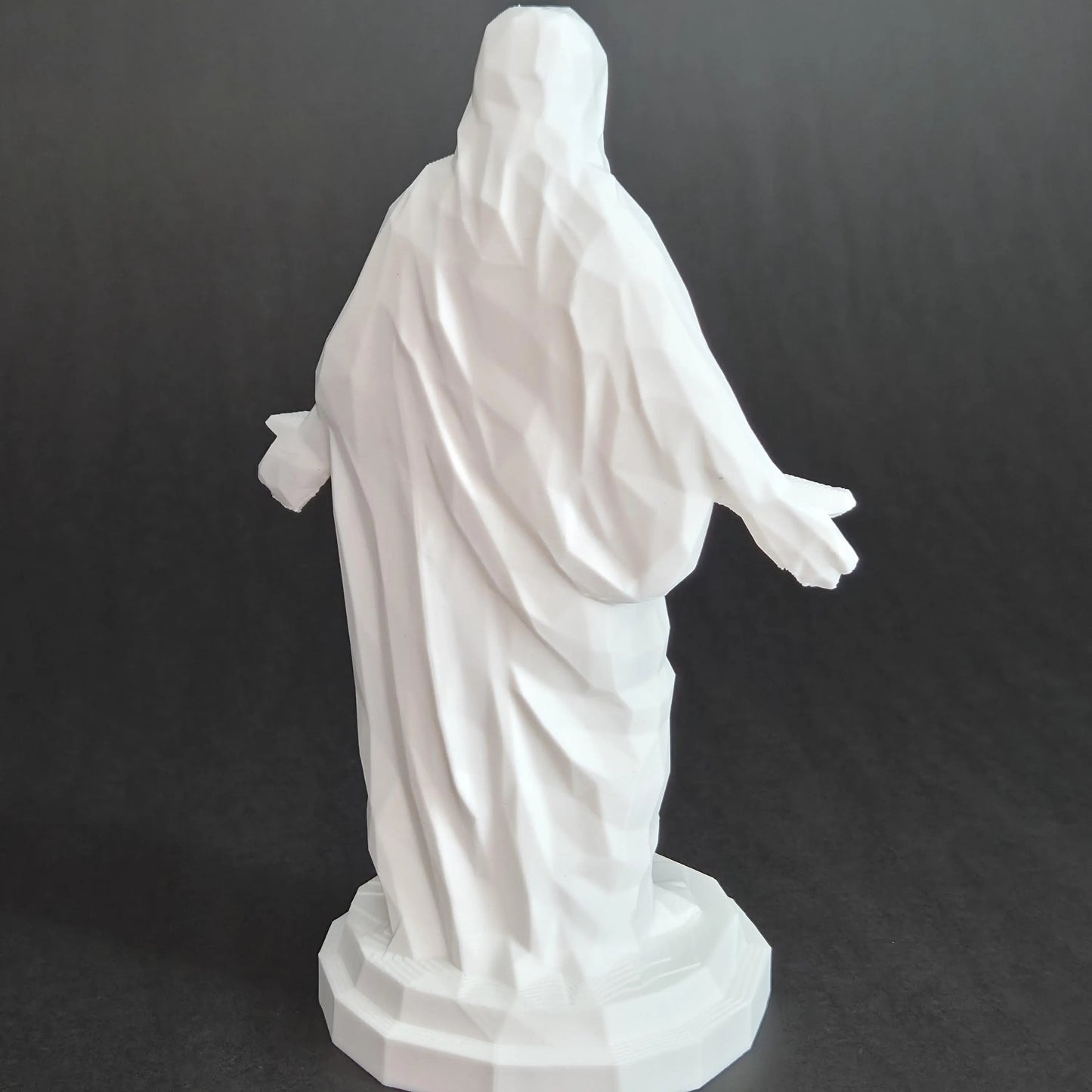 Low Poly Christus Statue